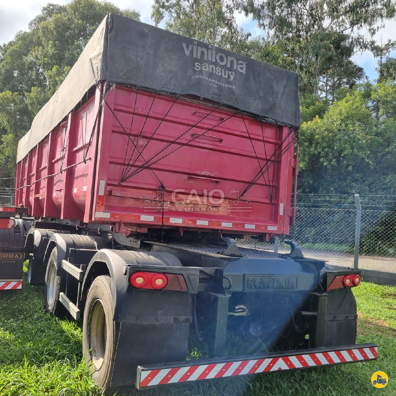 CARRETA SEMI-REBOQUE BASCULANTE Caio Caminhões SAO JOSE DOS PINHAIS PARANÁ PR